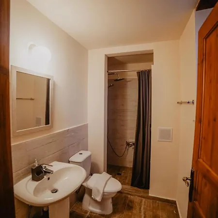 The Stonehouse With Private Bath Spas Limassol